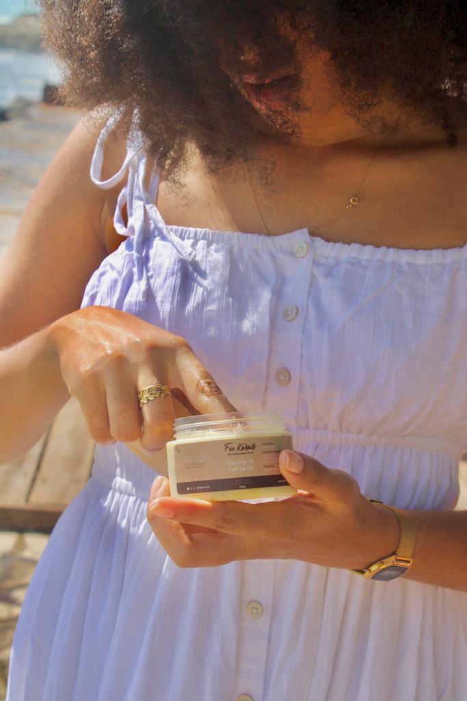 Chantilly de Café – Nutrition & Force pour des Cheveux Sublimés